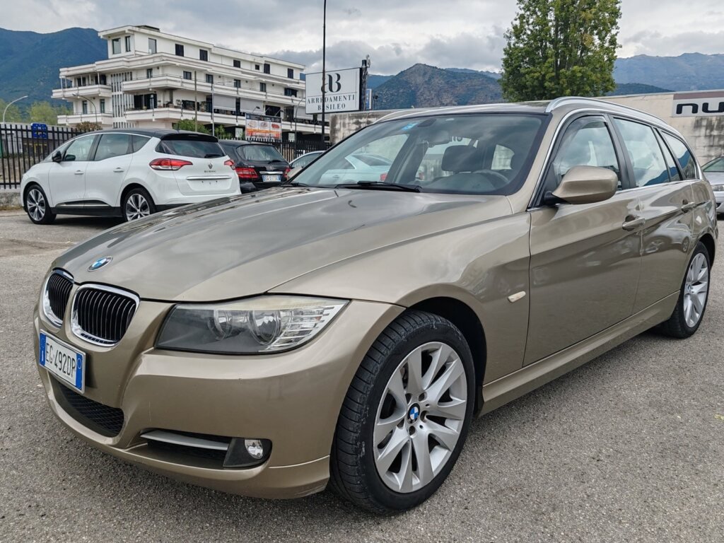 Bmw 320 d touring 143 cv 12/2010